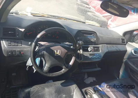 2006 Honda Odyssey Touring from USA, damaged, VIN 5FNRL38816B097956